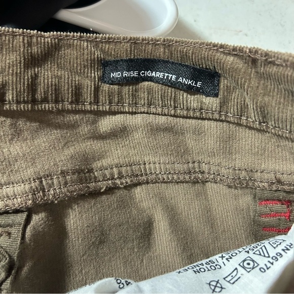 New BDG Women’s Mid Rise Cigarette Ankle Pants 32x30 Brown Corduroy BNWT - Picture 4 of 6